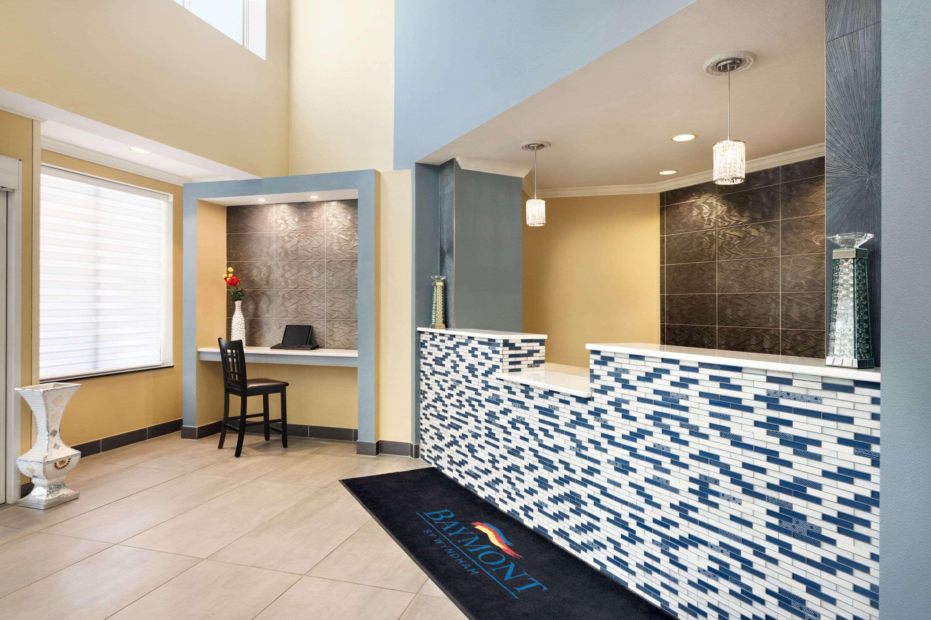 Baymont By Wyndham Ft. Leonard/Saint Robert Hotel Buitenkant foto